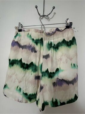 Zara Green & Purple Tie-Dye Elastic Waist Athletic Shorts
